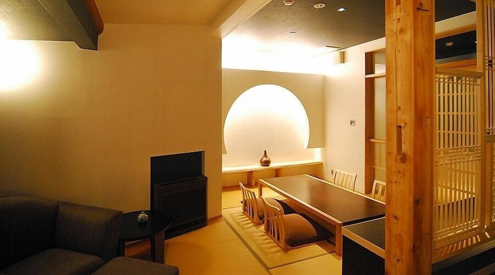 Twin Room with Tatami Room (maisonnette) photo 3