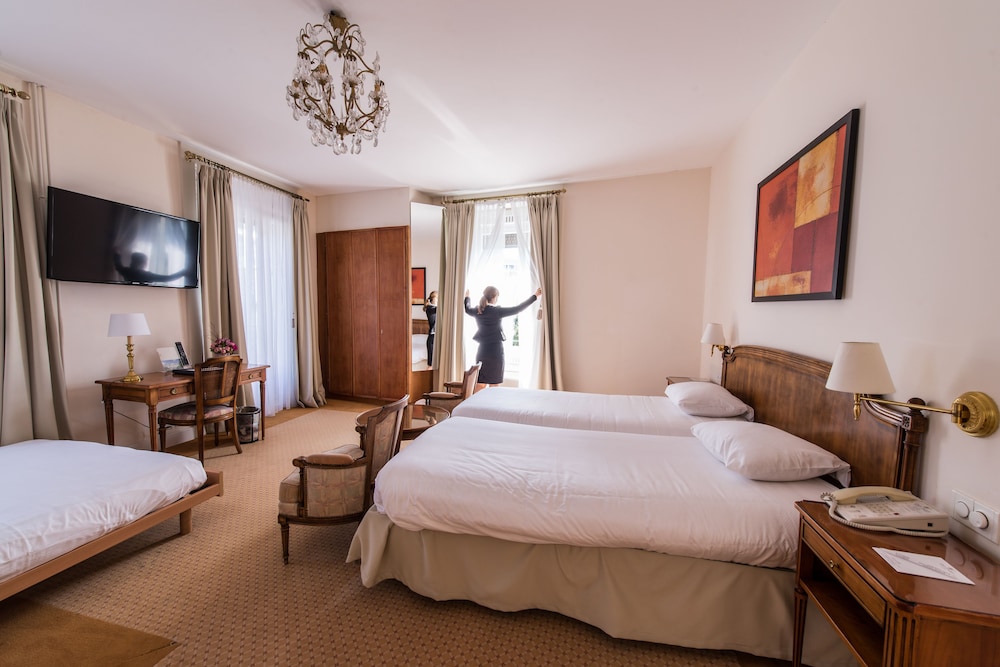 Family Room, 1 Double Bed With Sofa Bed
