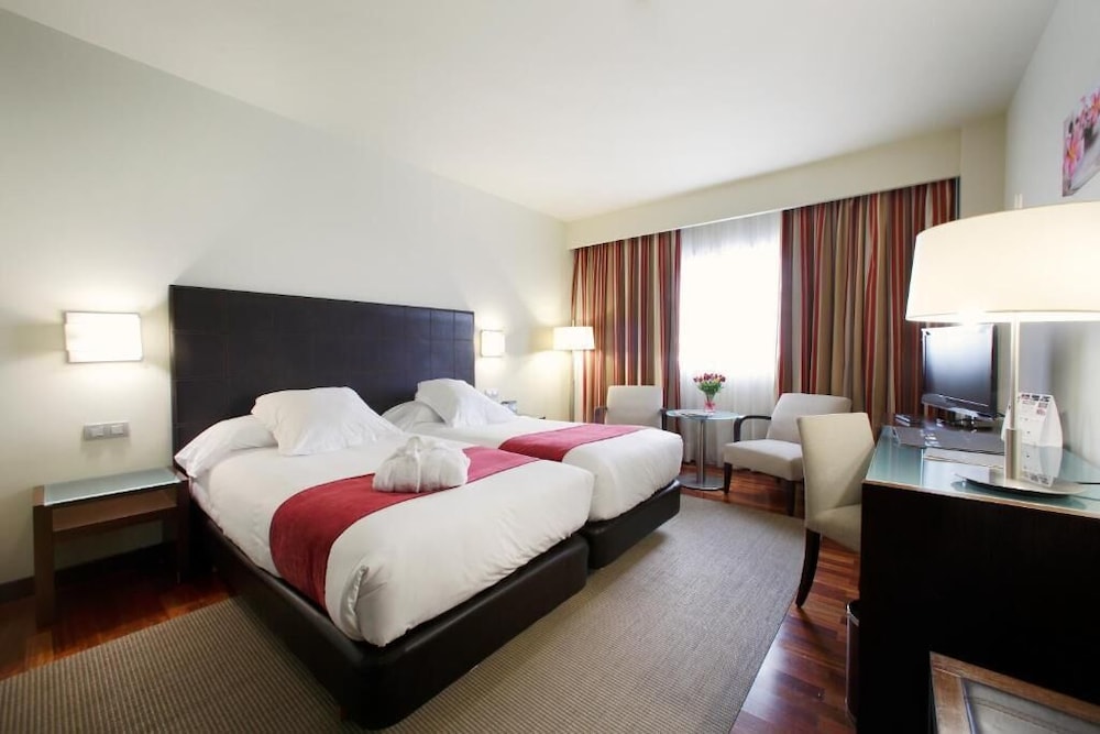 Standard Double Room - Photo 1