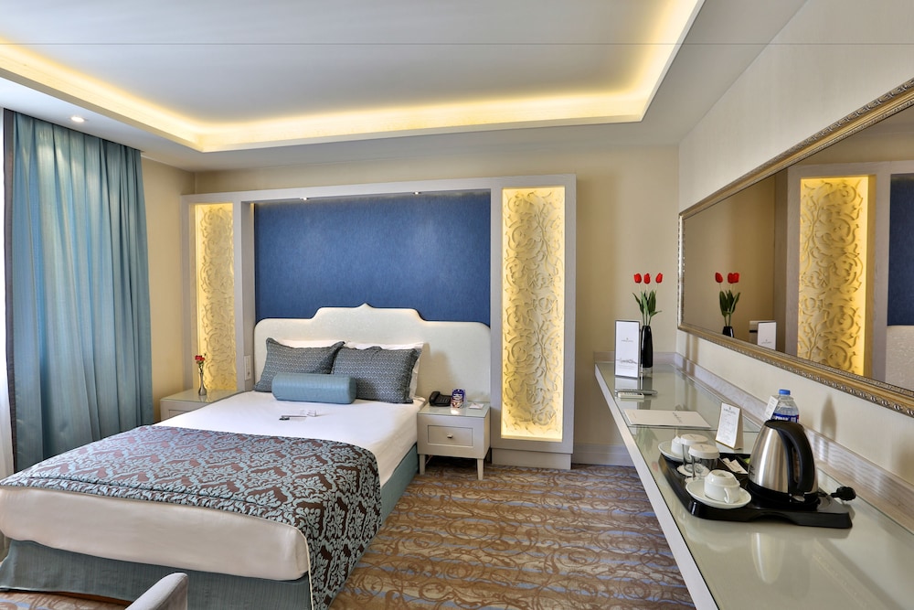 Standard Double or Twin Room photo 2