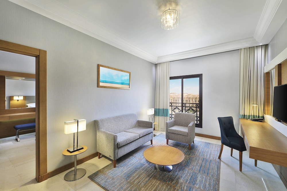 Junior Suite, 1 Bedroom, Smoking photo 3