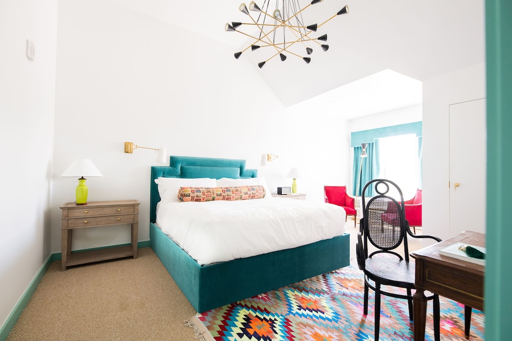 Grand Room, 1 King Bed (9 - Historic) - Photo 2