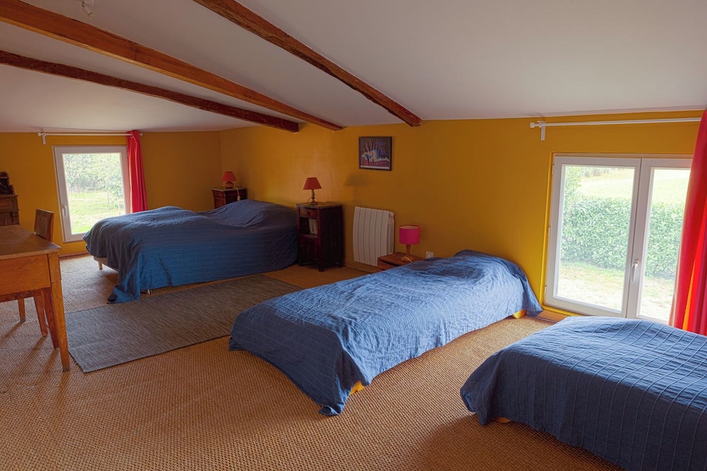 Quadruple Room, Multiple Beds, Garden View (Autan) photo 1
