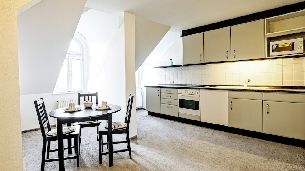 Apartment, 1 Bedroom, Kitchenette photo 2