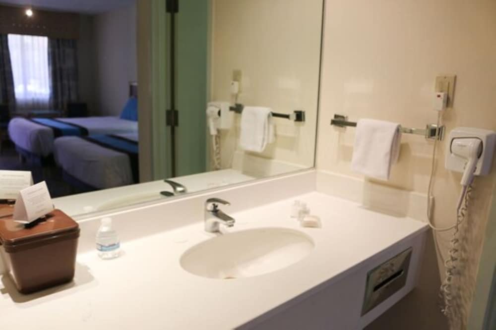 Standard Double Room - Photo 5