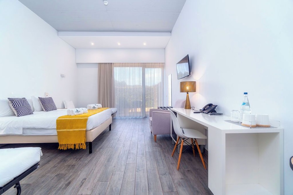 Family Double Room, Mountain View