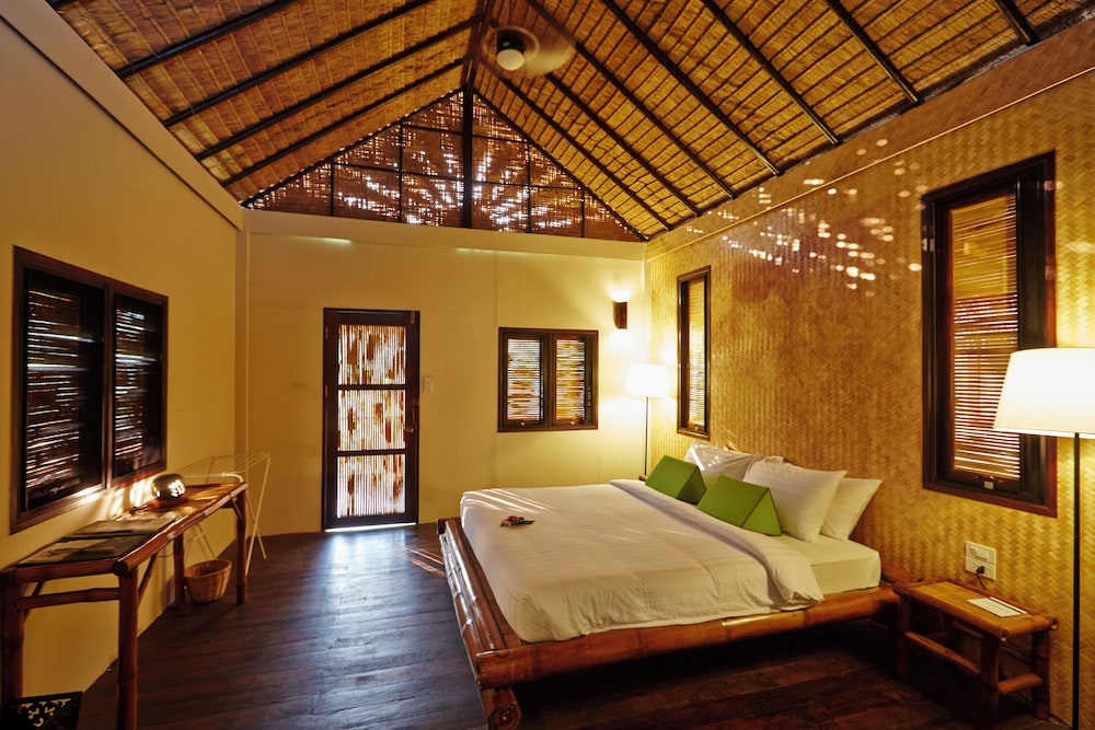 Bamboo Cottage
