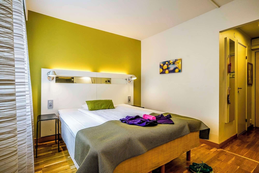 Room, 1 Queen Bed - Photo 1