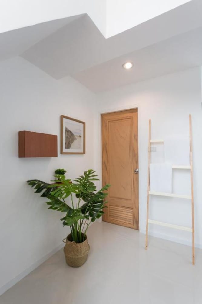 Standard Duplex - Photo 13