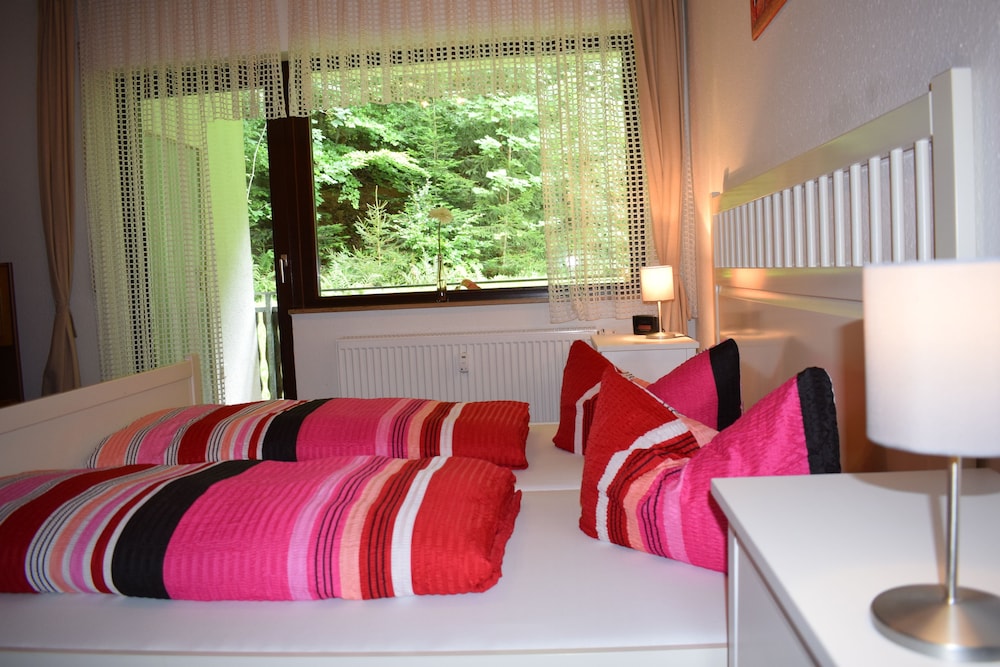 Family Quadruple Room, Multiple Beds, Balcony photo 3