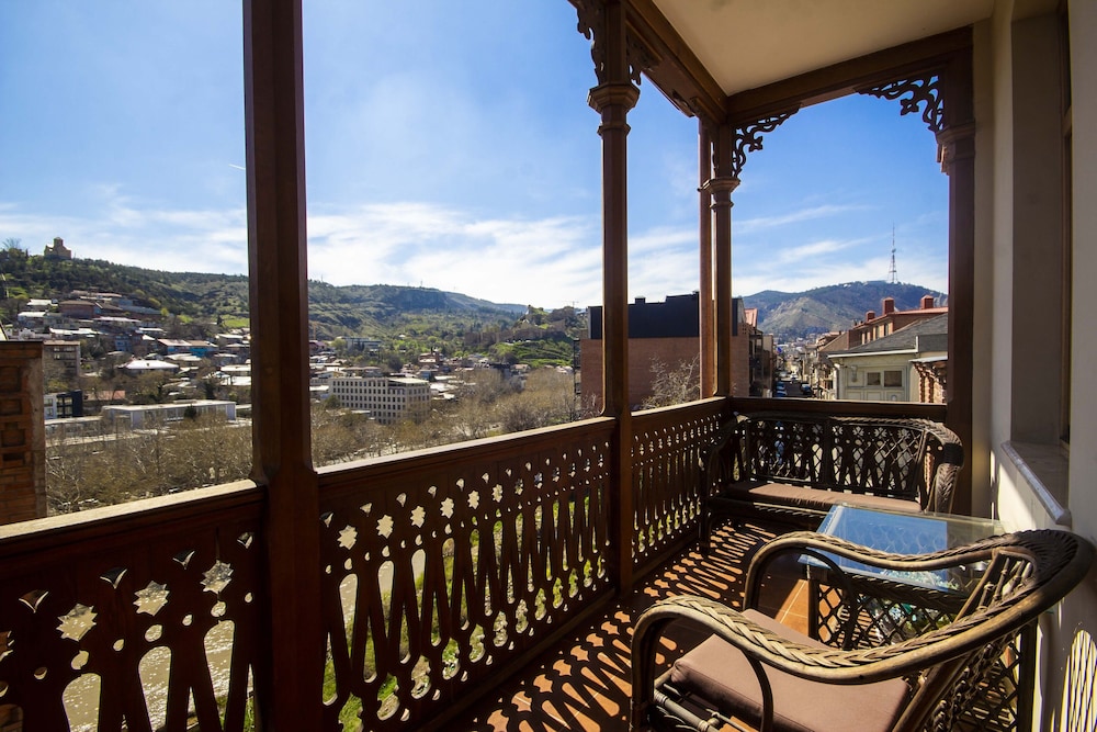 Exclusive Double or Twin Room, Balcony, City View