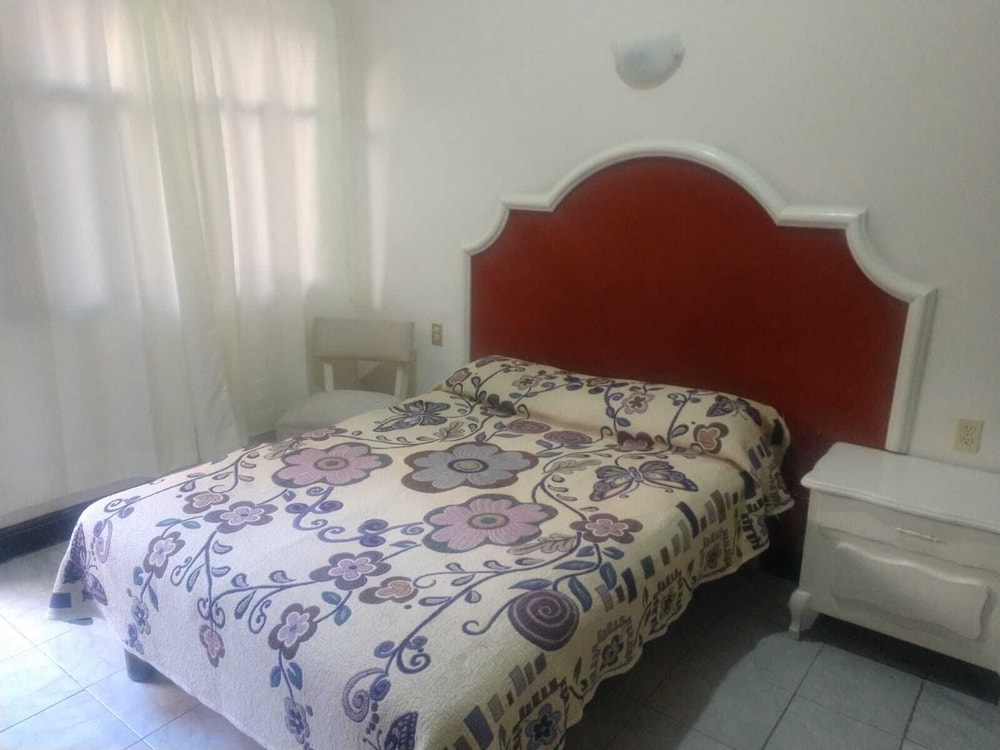 Standard Room photo 1