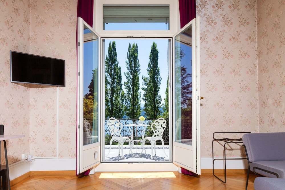 Family Suite, 2 Bedrooms, Lake View photo 2