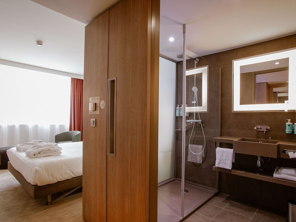 Executive Room, 1 Double Bed, River View - Photo 11