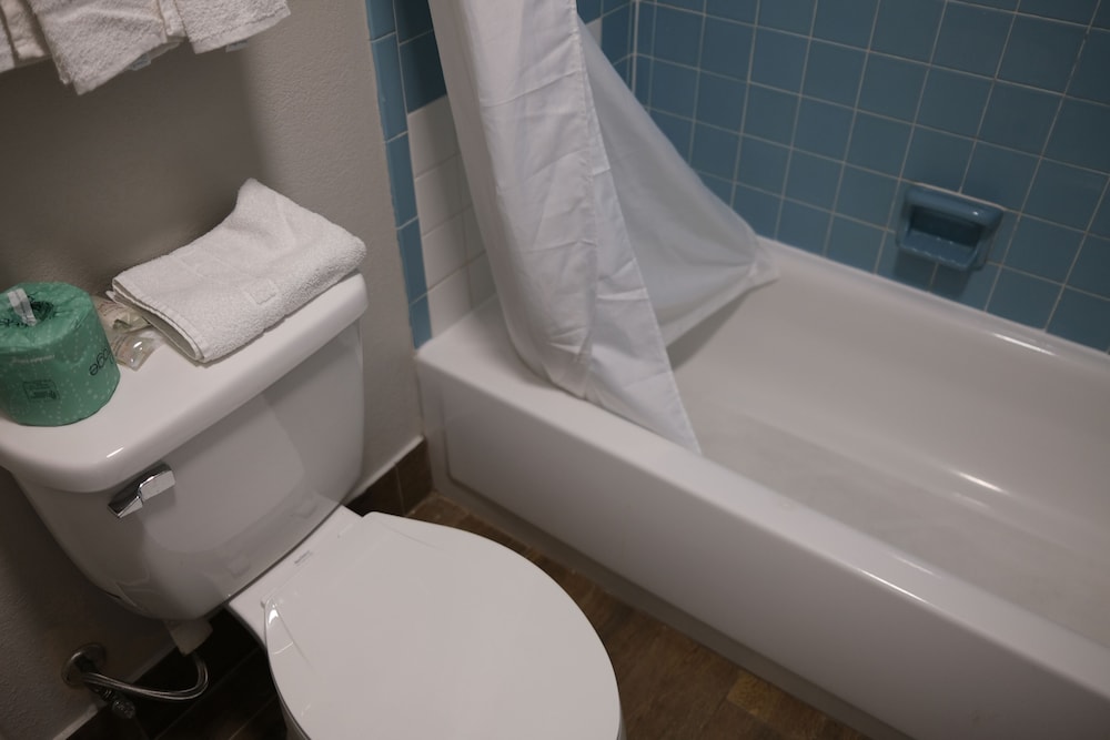 Superior Room, 1 King Bed, Non Smoking - Photo 3