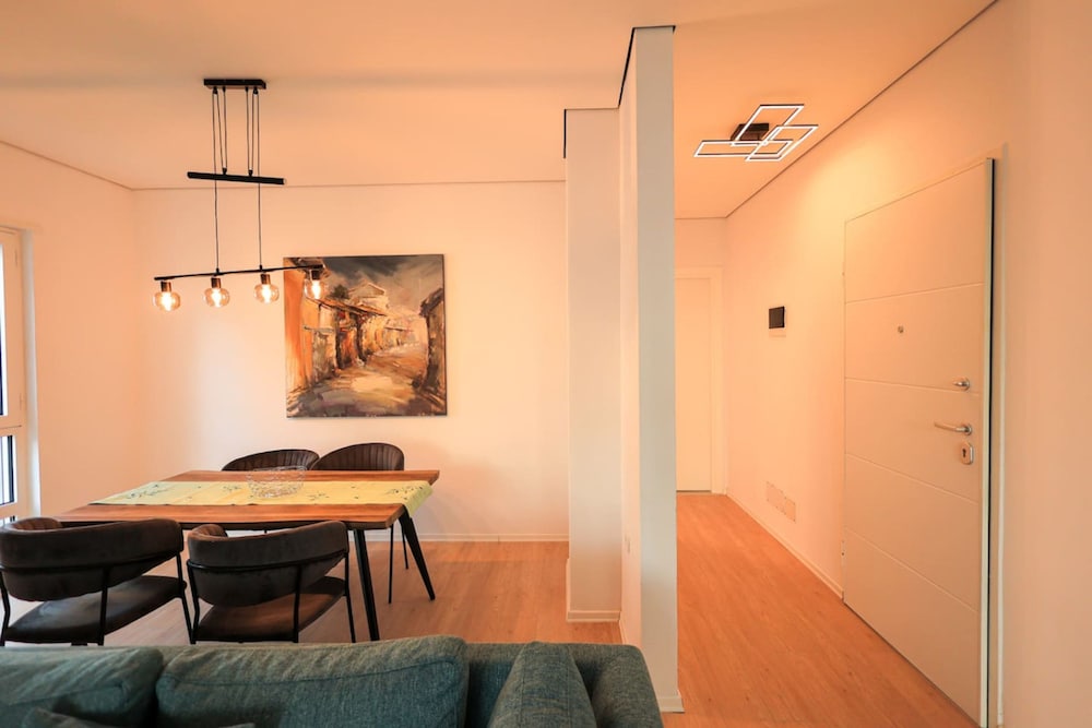 Apartment photo 1