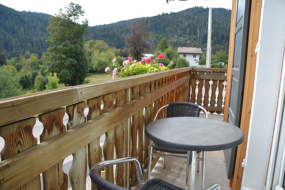Chambre Double, vue lac