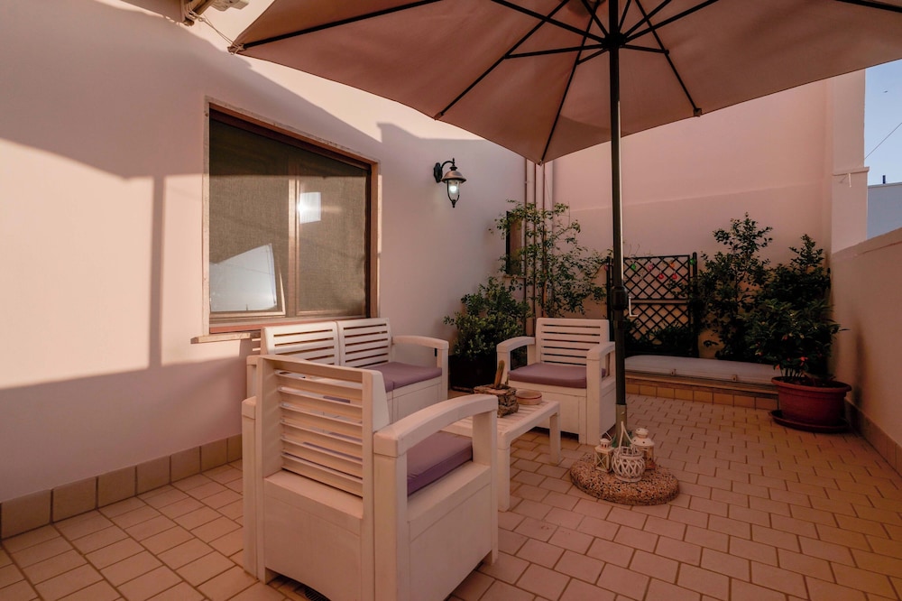 Deluxe Single Room, City View photo 2