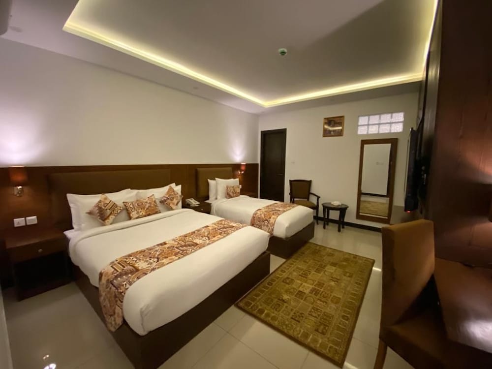 Triple Room