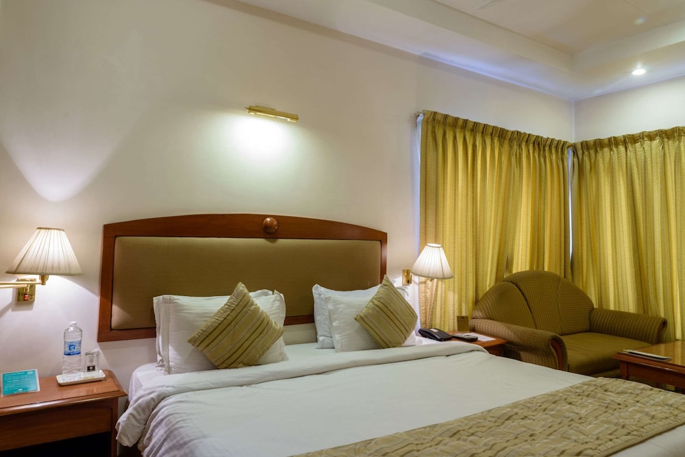Standard Room, 1 Double Bed, Smoking photo 3