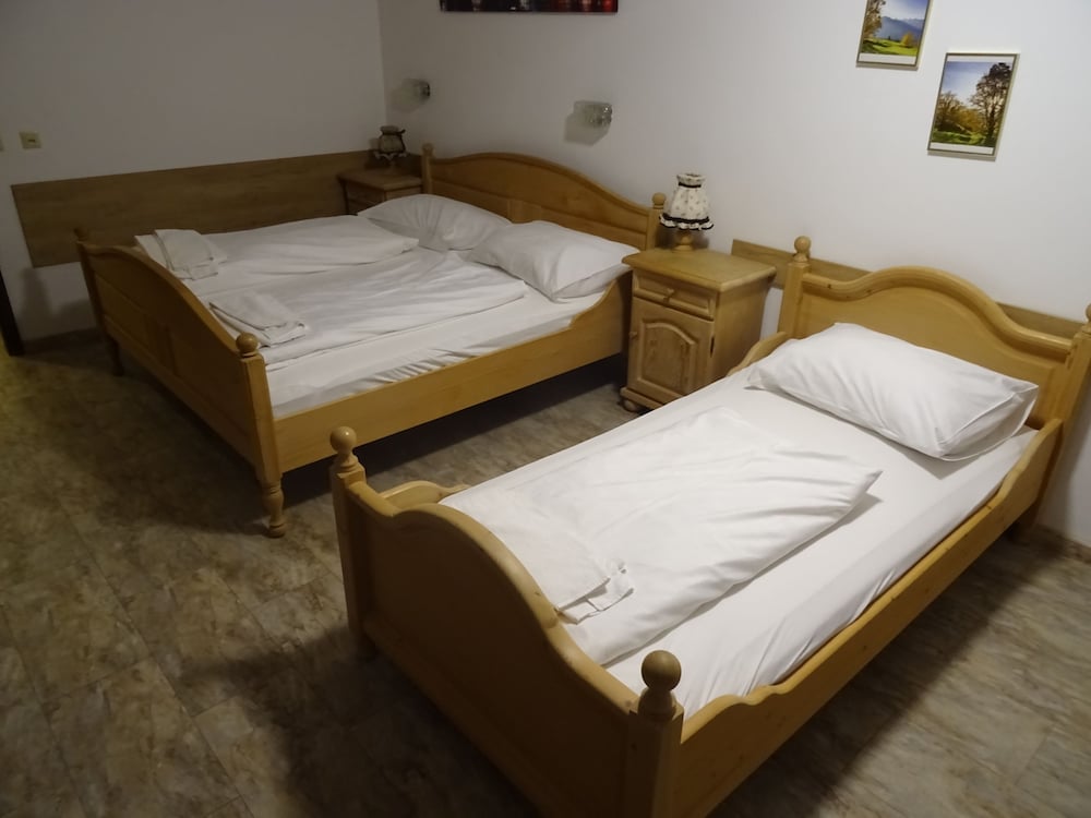 Comfort Triple Room photo 2