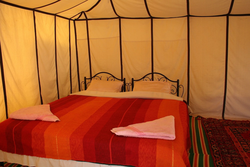Family Tent, Multiple Beds photo 1
