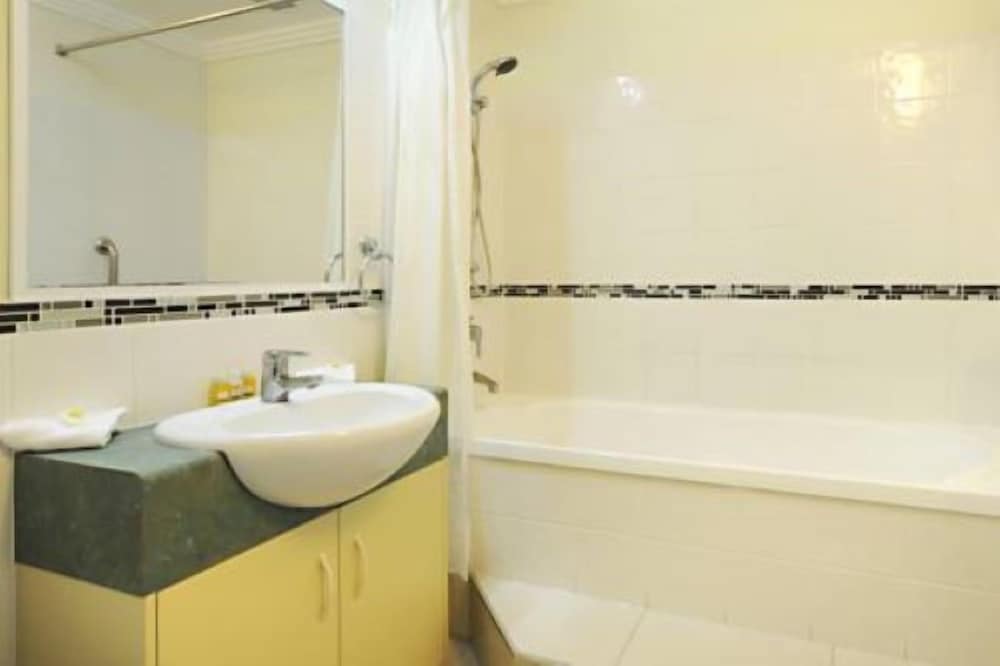 1 Bedroom Spa Suite, Ocean View photo 3