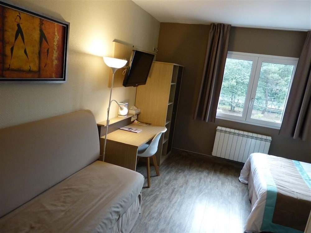Quadruple Room photo 2