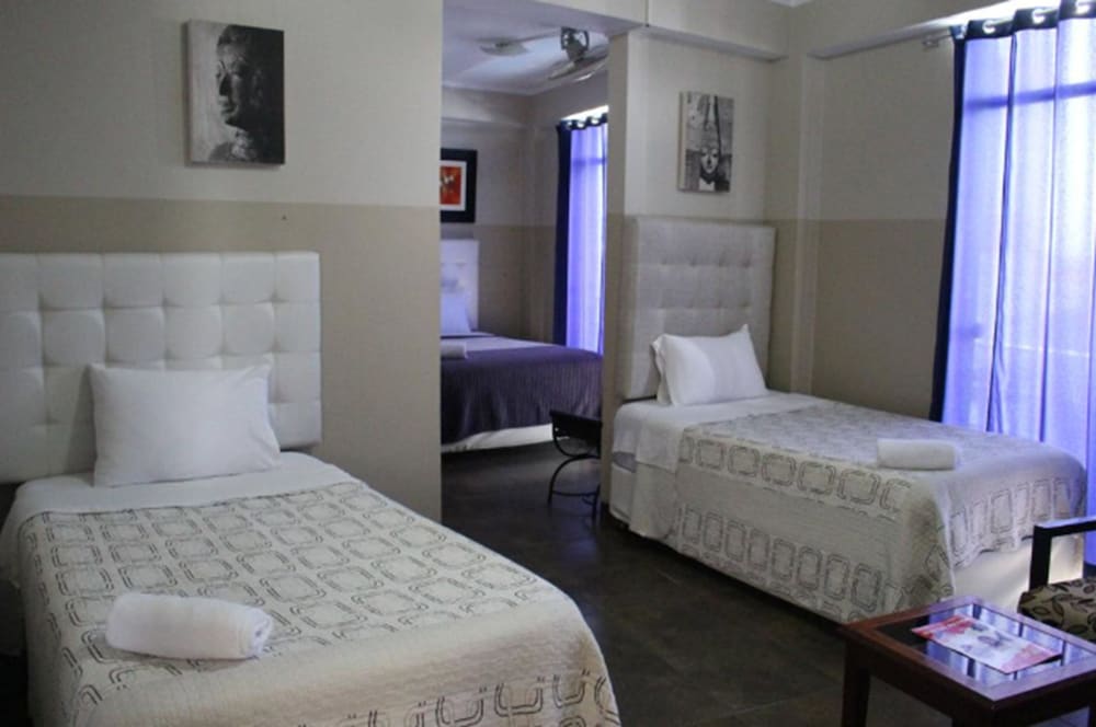 Standard Double Room, Multiple Beds photo 3