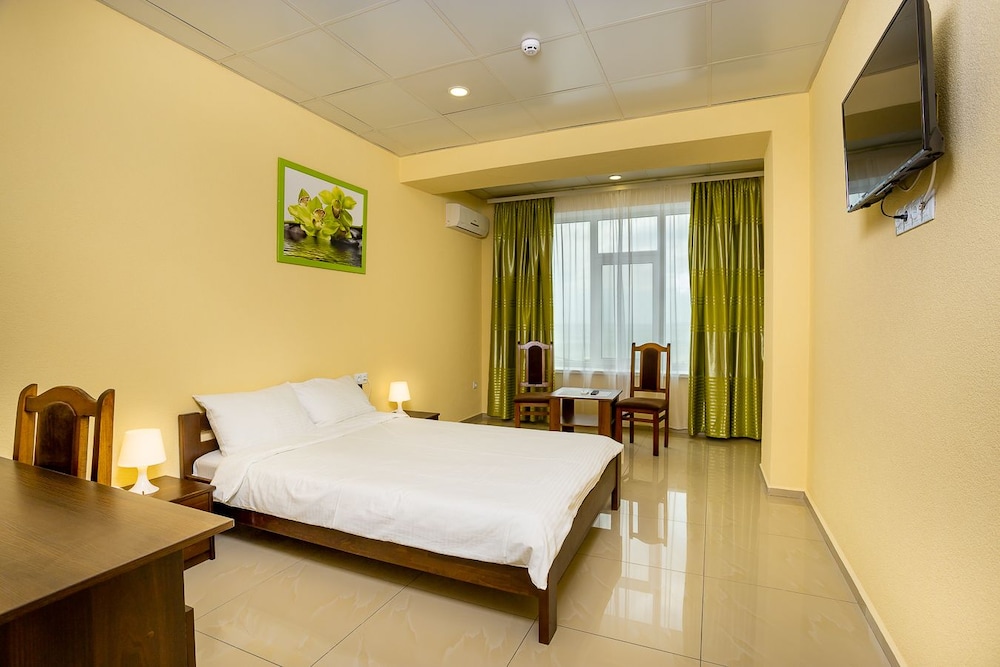Family Room, 2 Bedrooms (Five-Bed)