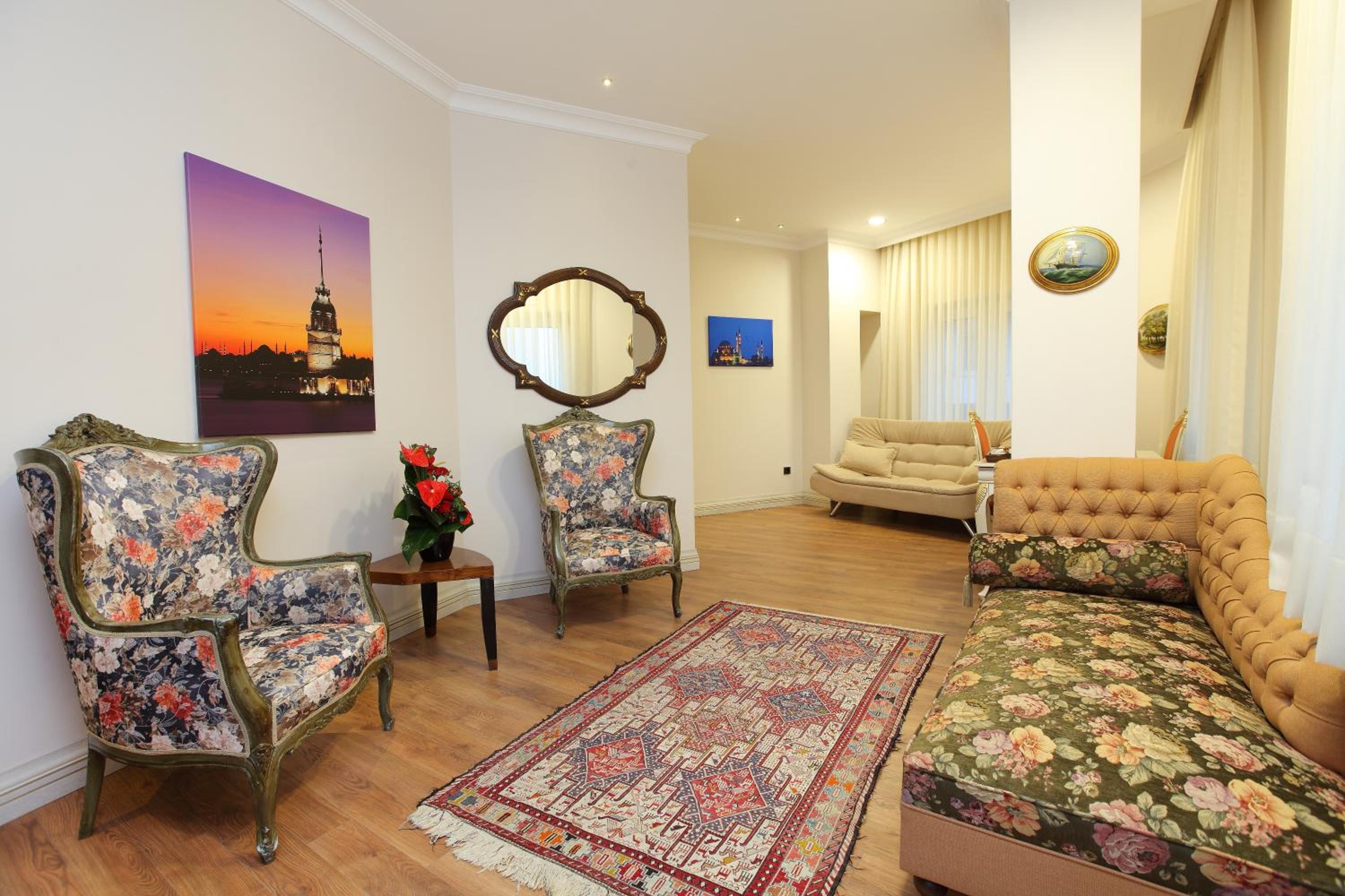 Deluxe Suite with Sea View photo 1