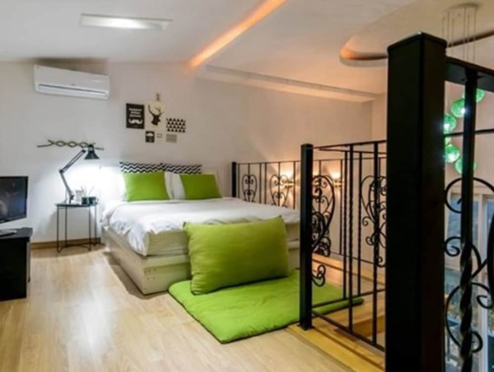 Happy Room photo 1