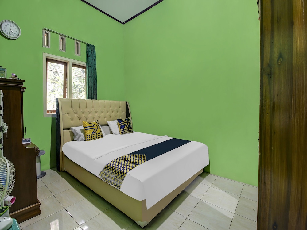 Economy Double Room - Photo 1
