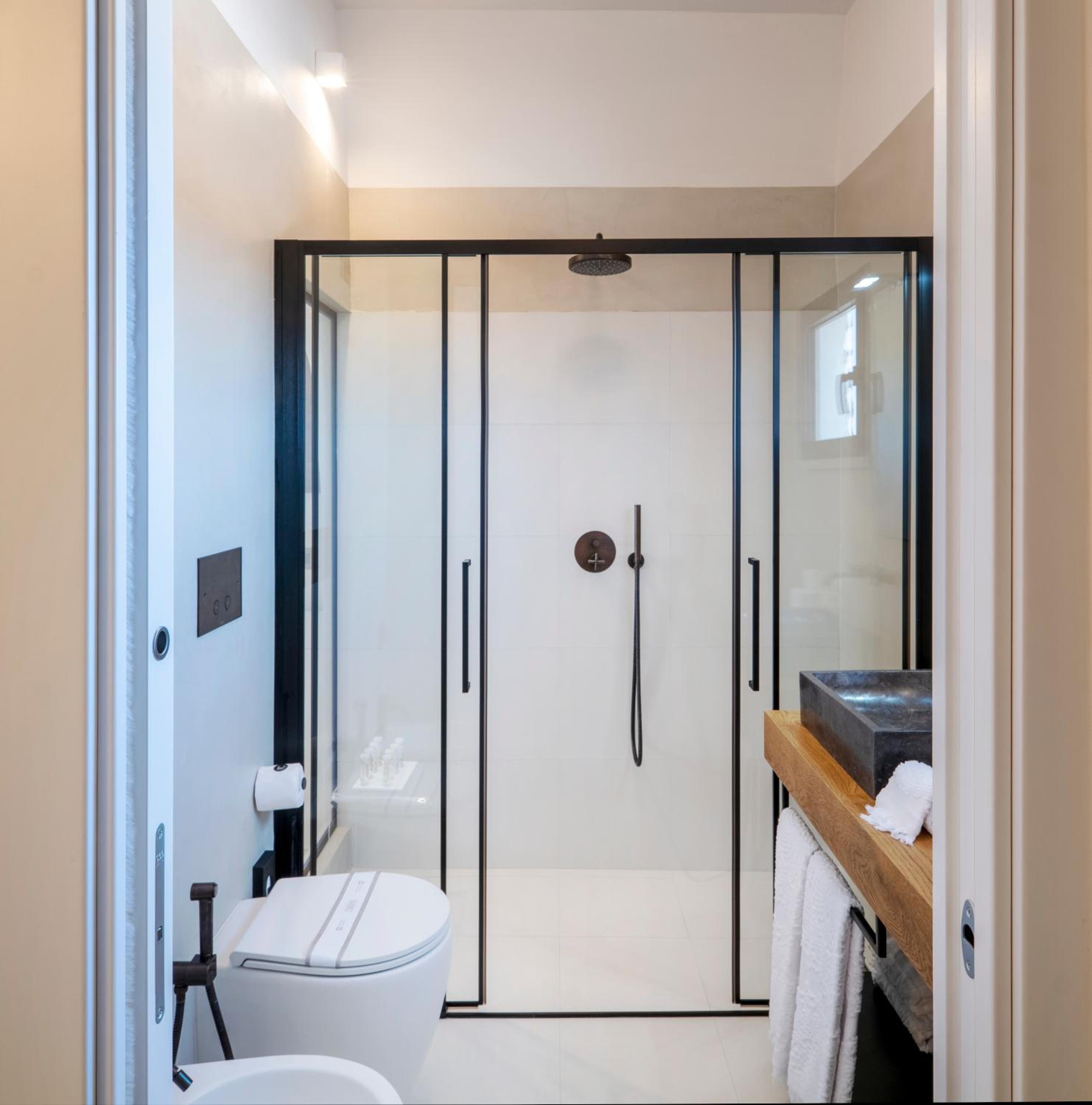 Suite with Terrace - Photo 9
