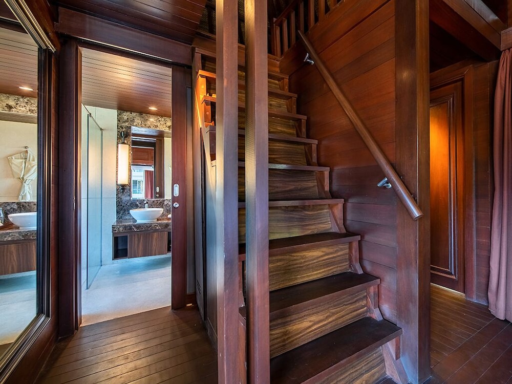 Villa, 1 King Bed, Valley View (Hilltop Villa) photo 3