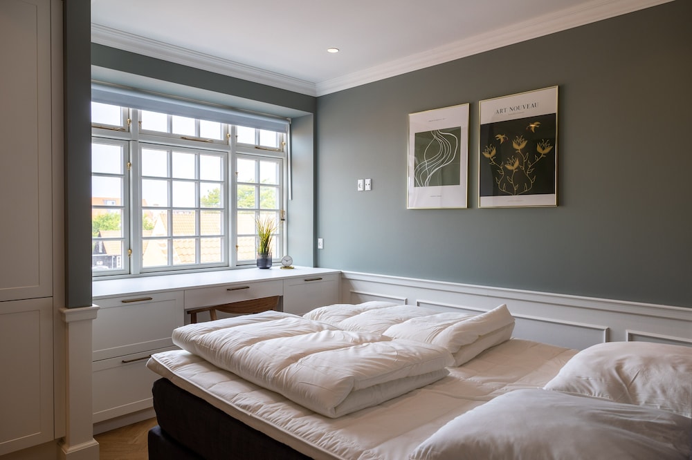 Luxury Apartment, 2 Bedrooms (4 persons Shared Terrace) photo 3