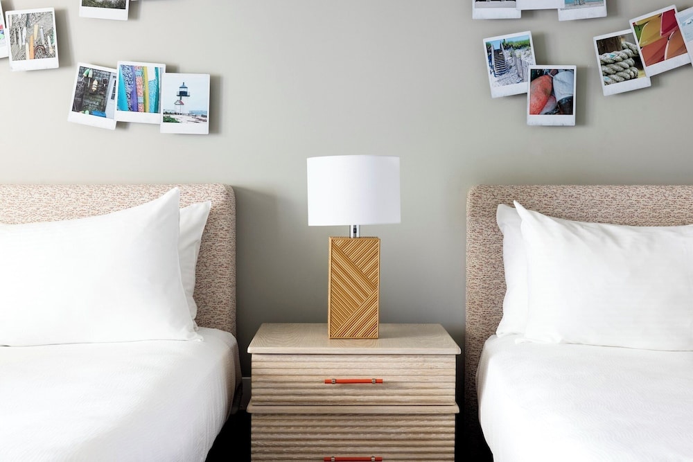 Room (Dog-Friendly King & Queen) - Photo 5