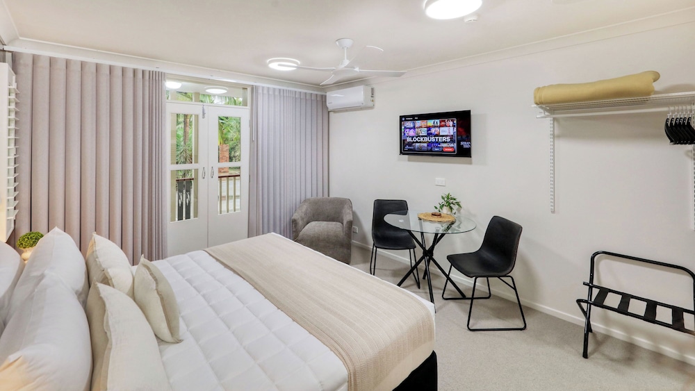 Deluxe Double Room photo 3