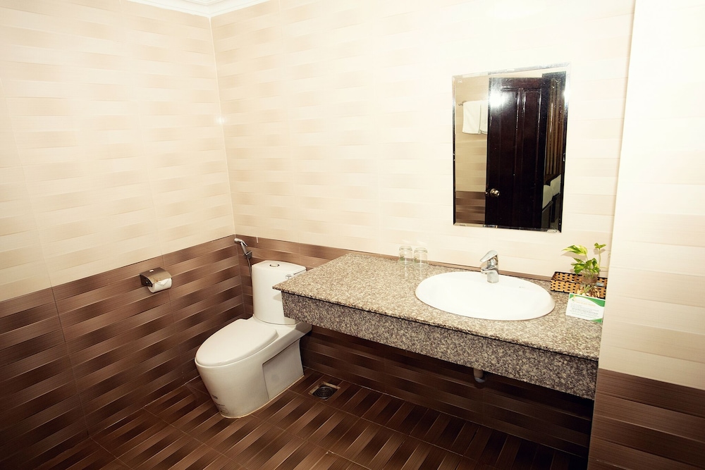 Standard Triple Room - Photo 4
