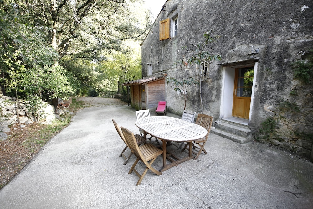 Family House, 2 Bedrooms, Pool Access, Garden View (L'Hortus) photo 3