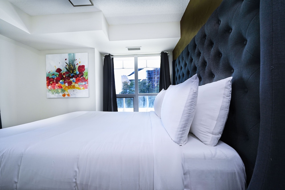 Presidential Apartment, Multiple Beds