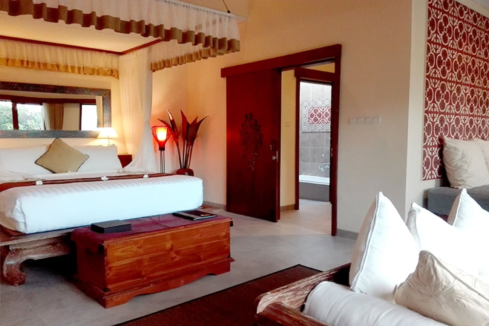 Premium Villa, 1 Bedroom, Private Pool, Poolside - Photo 1