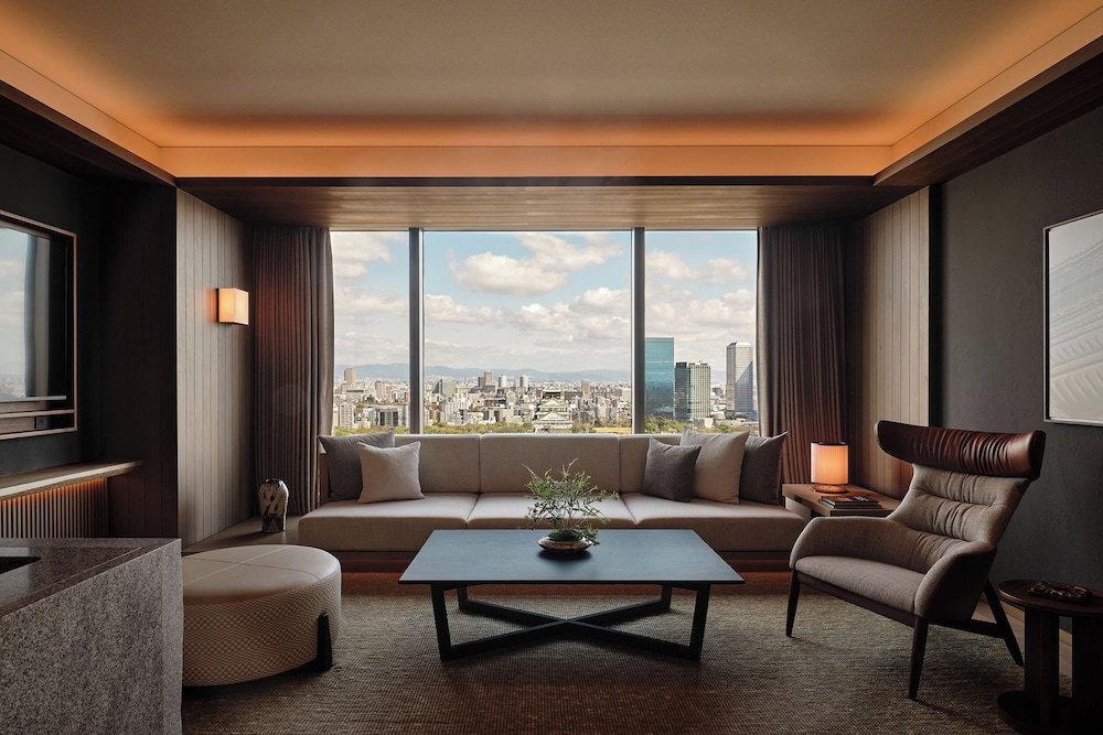 Suite, 1 King Bed (Urban | Osaka Castle View) - Photo 5
