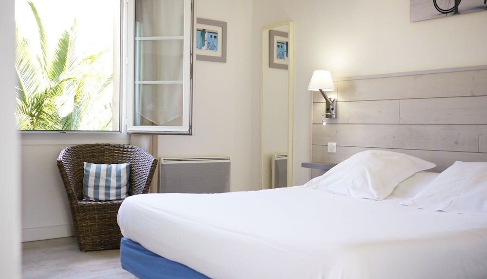 Double Room (Privilège)