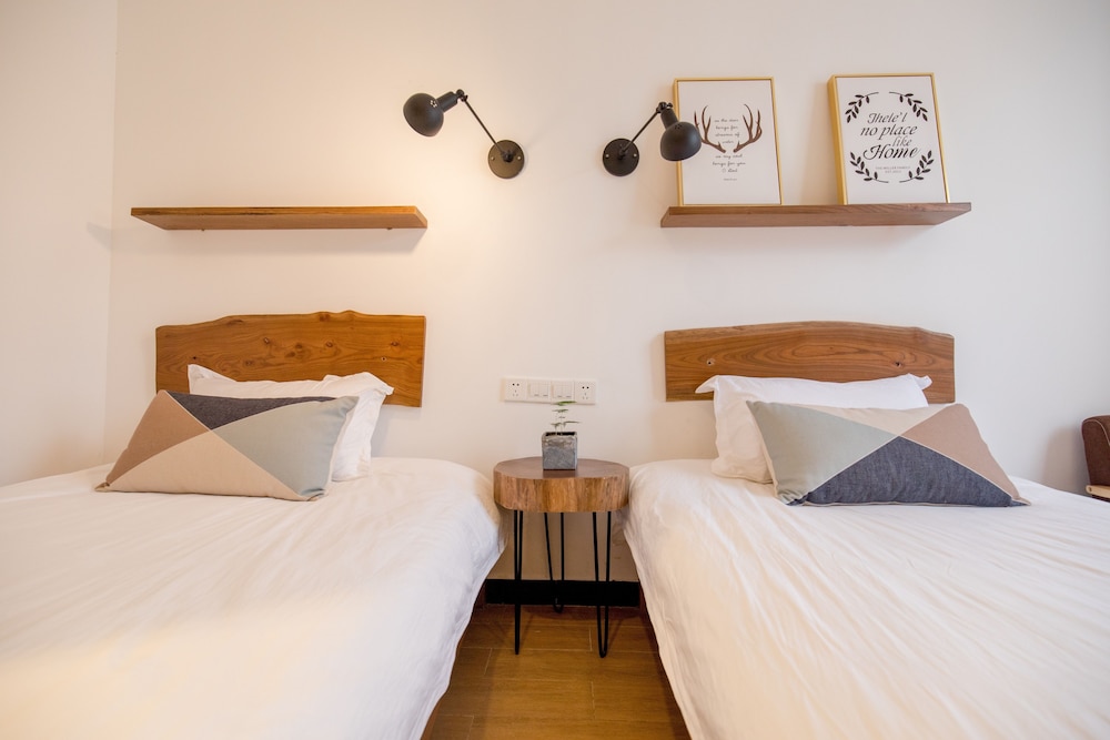 Standard Twin Room photo 3
