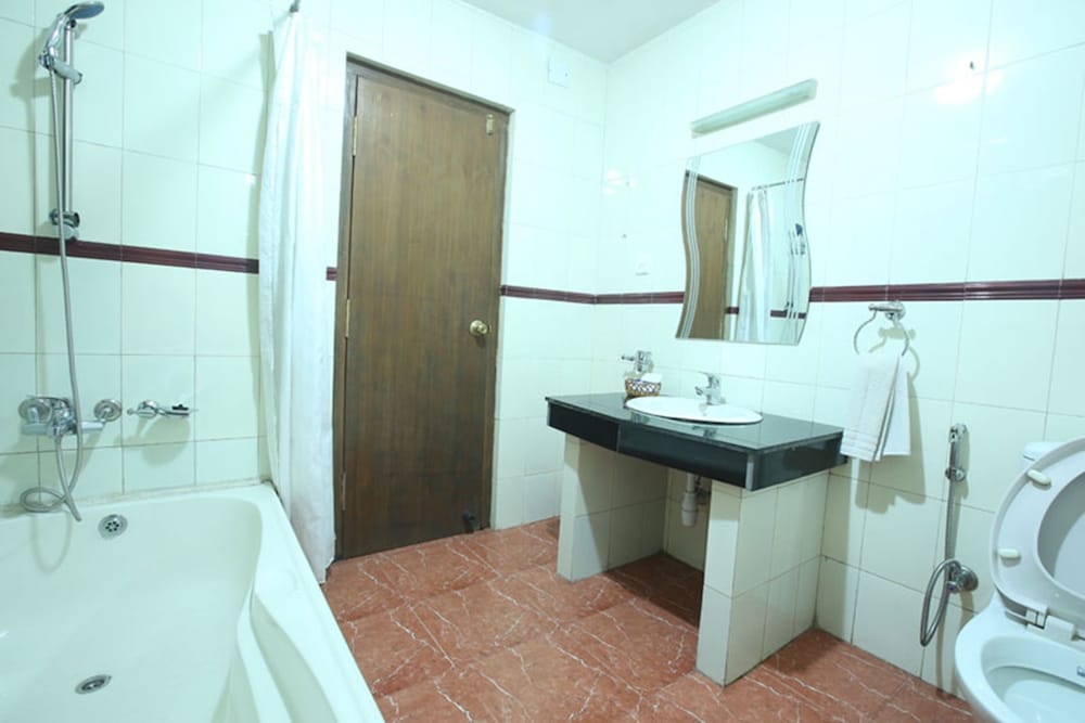 Deluxe Room, 1 Bedroom photo 3
