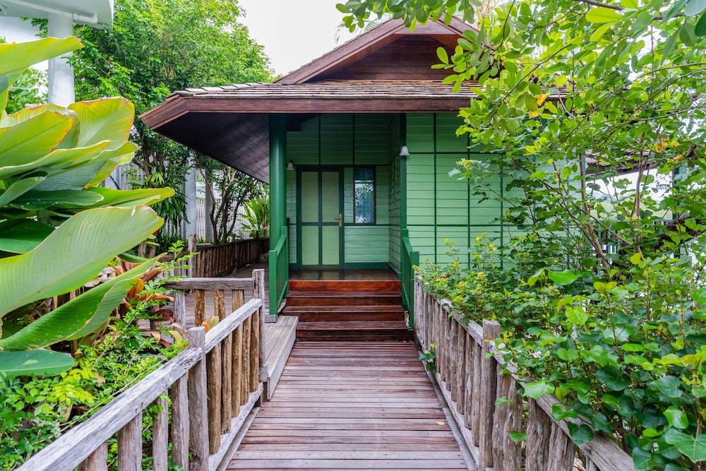 Vintage River Villa with Plunge Pool - Photo 4