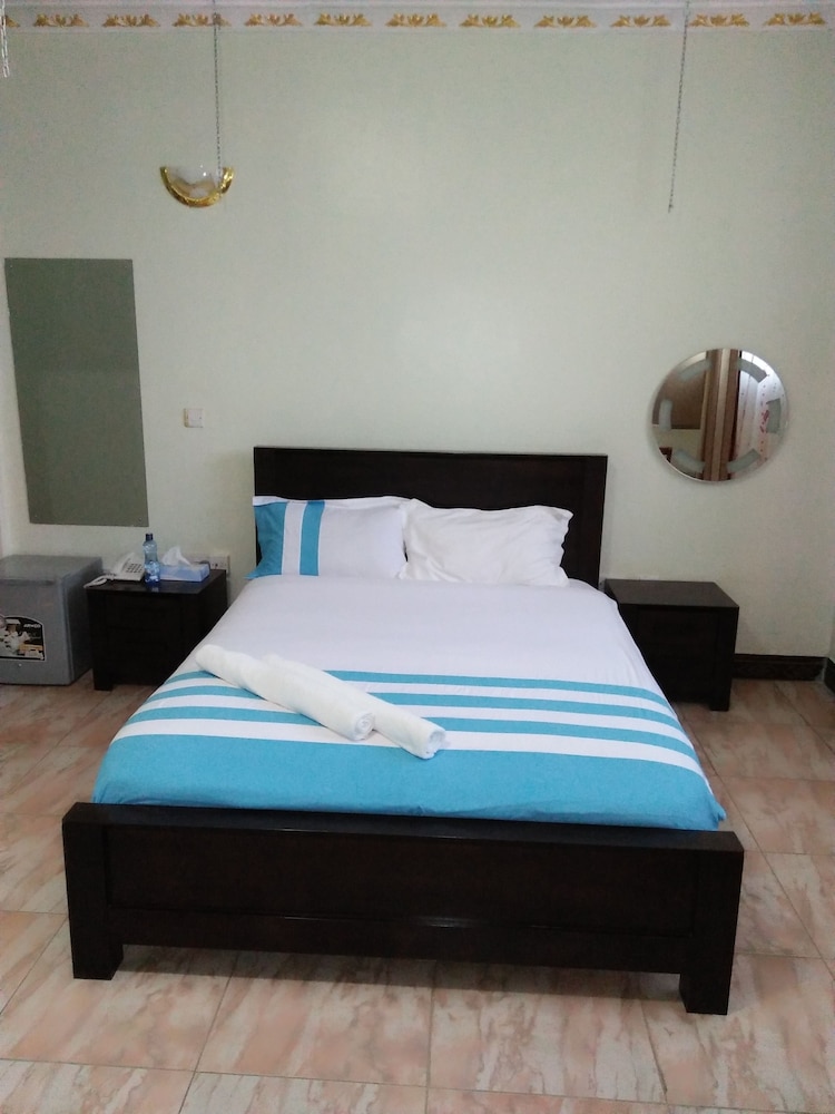 Basic Single Room photo 2