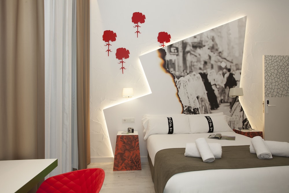 Double Room - Photo 8
