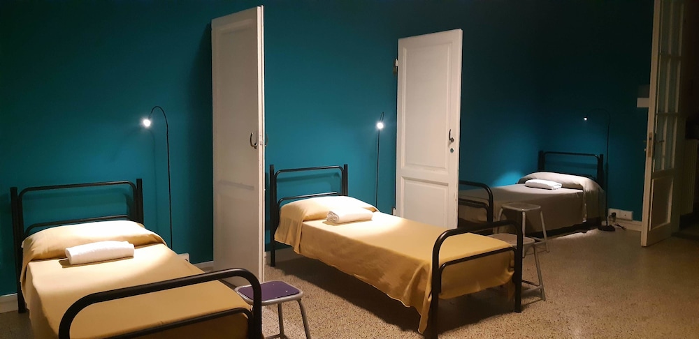 Dormitorio Femminile photo 1